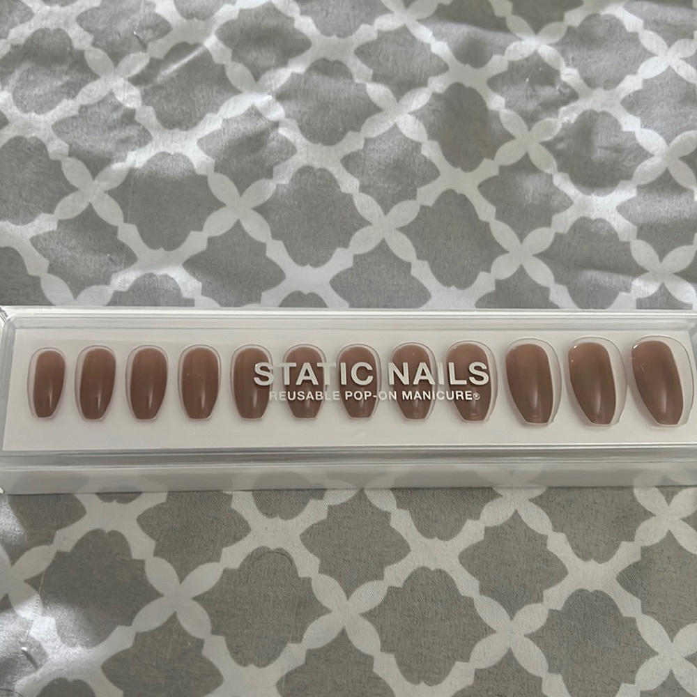 Brand new static nails toasted sugar